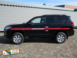  Autoreclame Toyota Landcruiser Constructiewerken Twente, biezen en tekst is snijfolie.